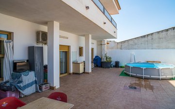 Property slide 15