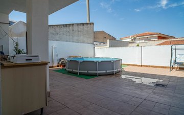 Property slide 12