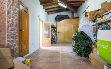 Property slide 40