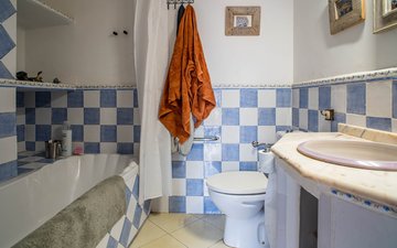 Property slide 35