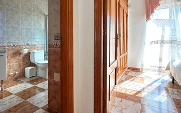 Property slide 20