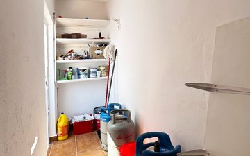 Property slide 44