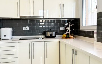 Property slide 25