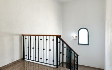 Property slide 25