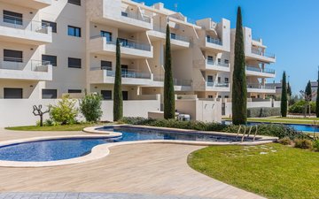Property slide 28