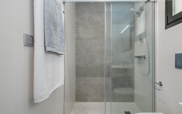 Property slide 6