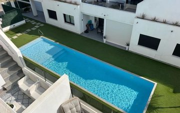 Property slide 18