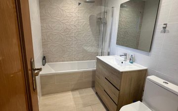 Property slide 18