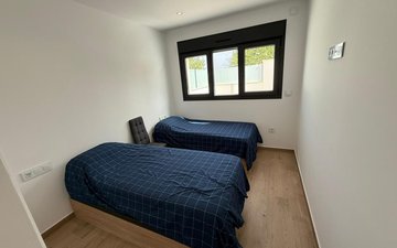 Property slide 19