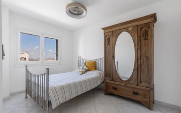 Property slide 15