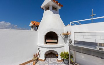 Property slide 25