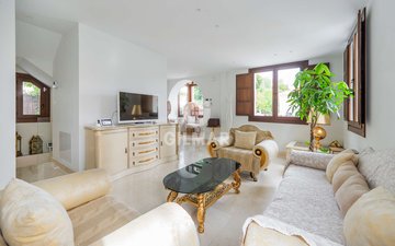 Property slide 19