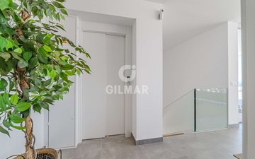 Property slide 8
