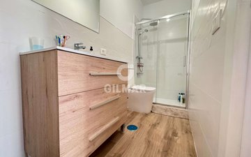 Property slide 7