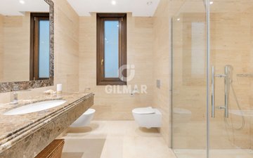 Property slide 14