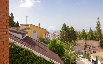 Property slide 36