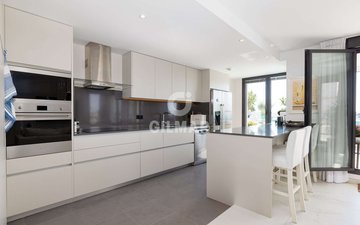 Property slide 15