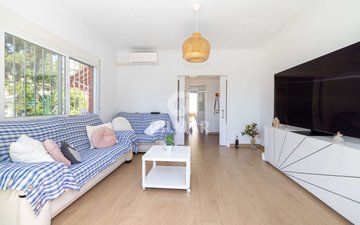 Property slide 50