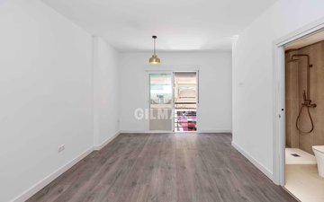 Property slide 22