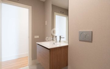 Property slide 36