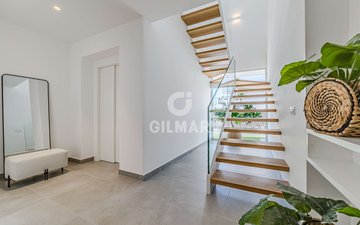 Property slide 9