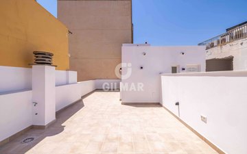 Property slide 10
