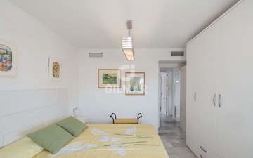 Property slide 17