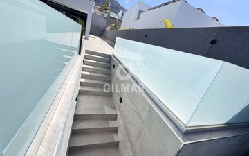Property slide 40