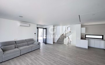 Property slide 8