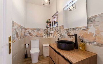 Property slide 20