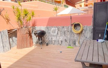 Property slide 25