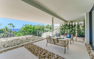 Property slide 25