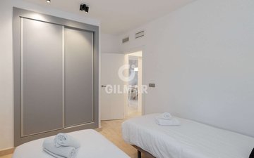 Property slide 44