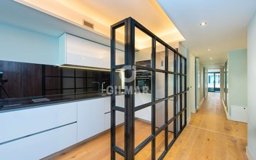 Property slide 10
