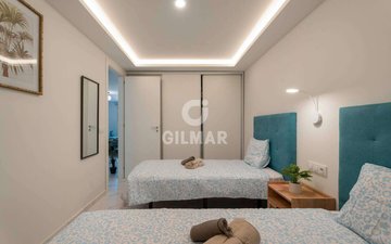 Property slide 22