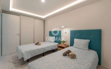Property slide 20