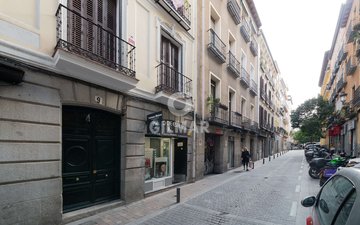 Property slide 22