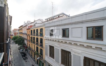 Property slide 20
