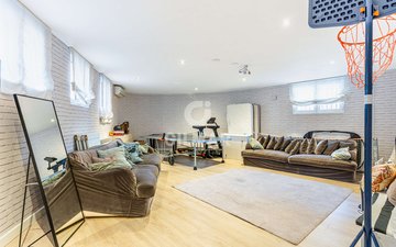 Property slide 30
