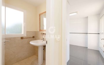 Property slide 16