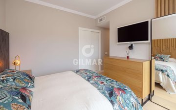 Property slide 48