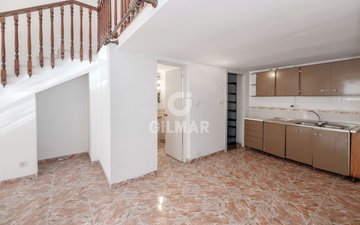 Property slide 14