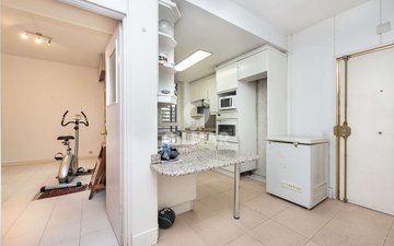 Property slide 10