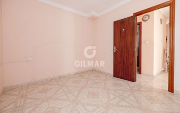 Property slide 28