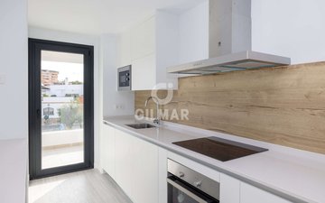 Property slide 14