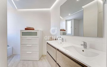 Property slide 23