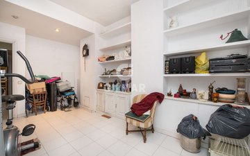 Property slide 17