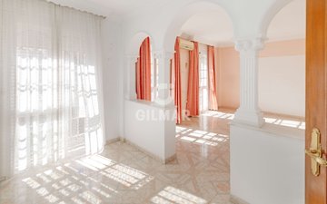 Property slide 22