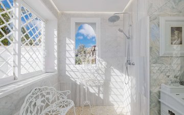 Property slide 44
