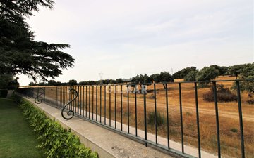 Property slide 33